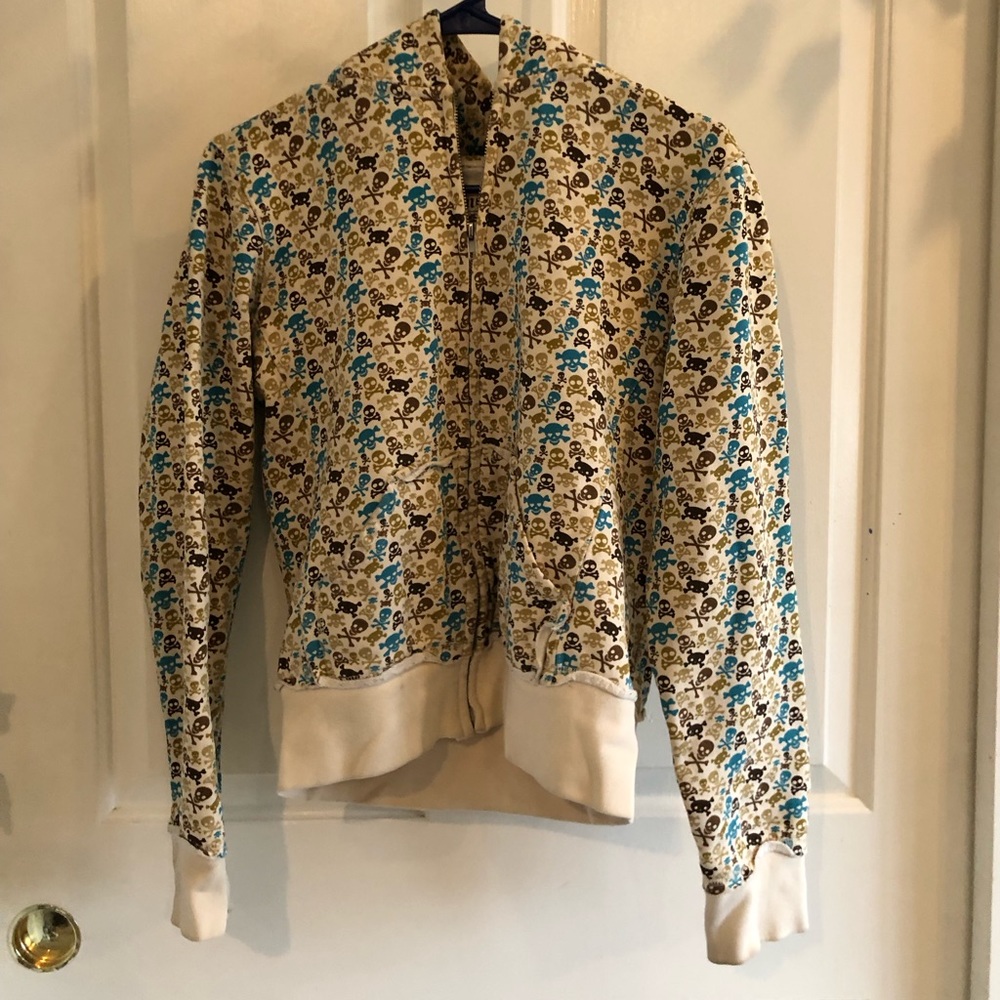 Loungefly Tan Skull/Crossbones zip up Hoodie